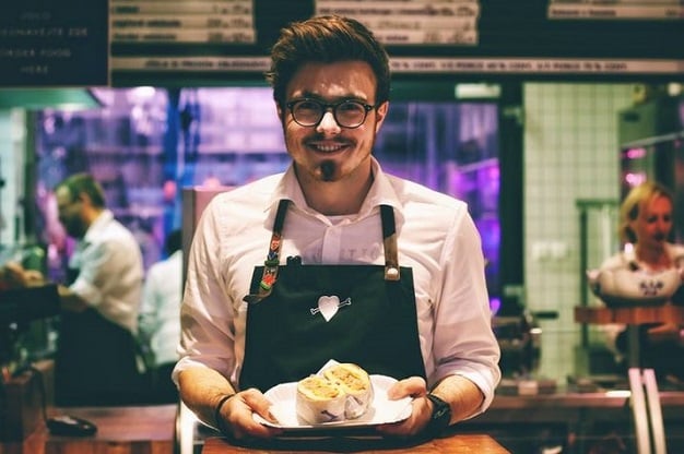 Processo admissional no food service: tecnologia e eficácia