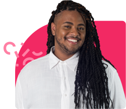 imagem de um homem com cabelo cumprido, sorrindo